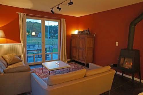 Holiday Home Beausoleil Bomal Екстер'єр фото
